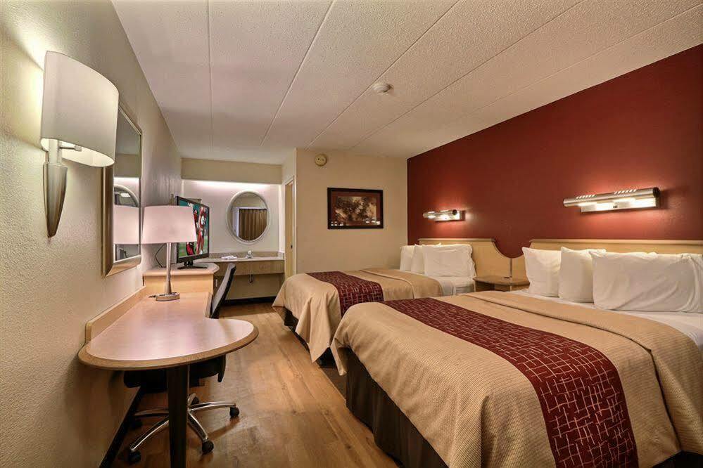 Red Roof Inn Detroit - Plymouth/Canton מראה חיצוני תמונה